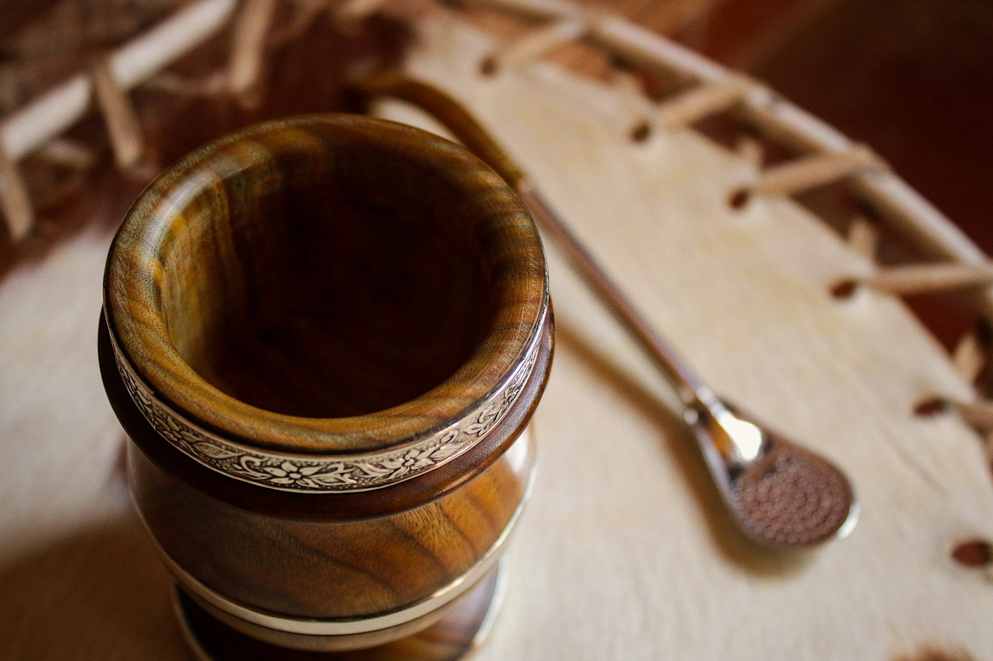 Mate de Palo Santo y Alpaca con Bombilla