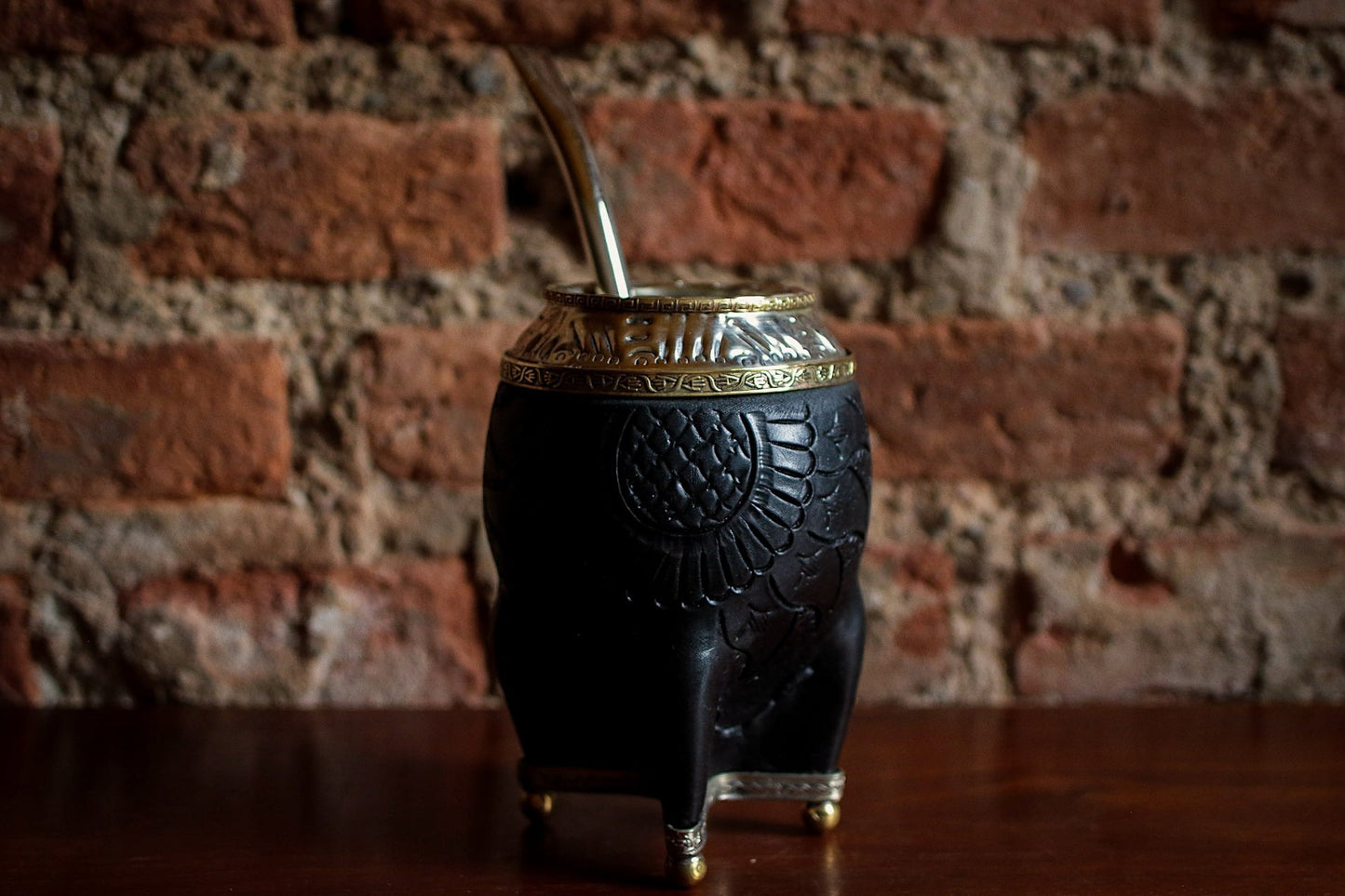 Mate de Cuero, Bronce y Alpaca con Bombillón