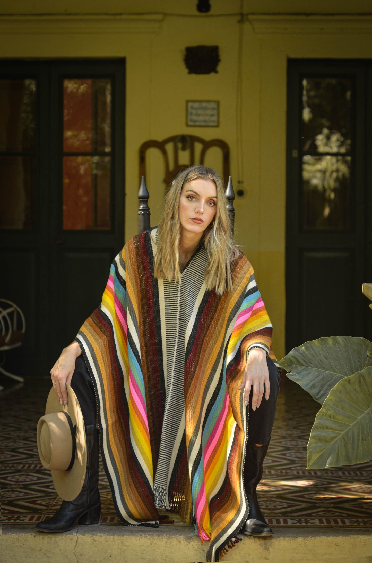 Poncho "Paz Arizmendi" Obra en Telar Criollo