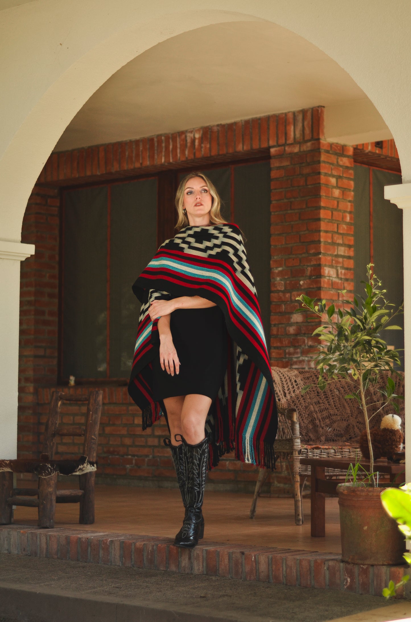 Poncho "Libertador" Obra en Telar Criollo
