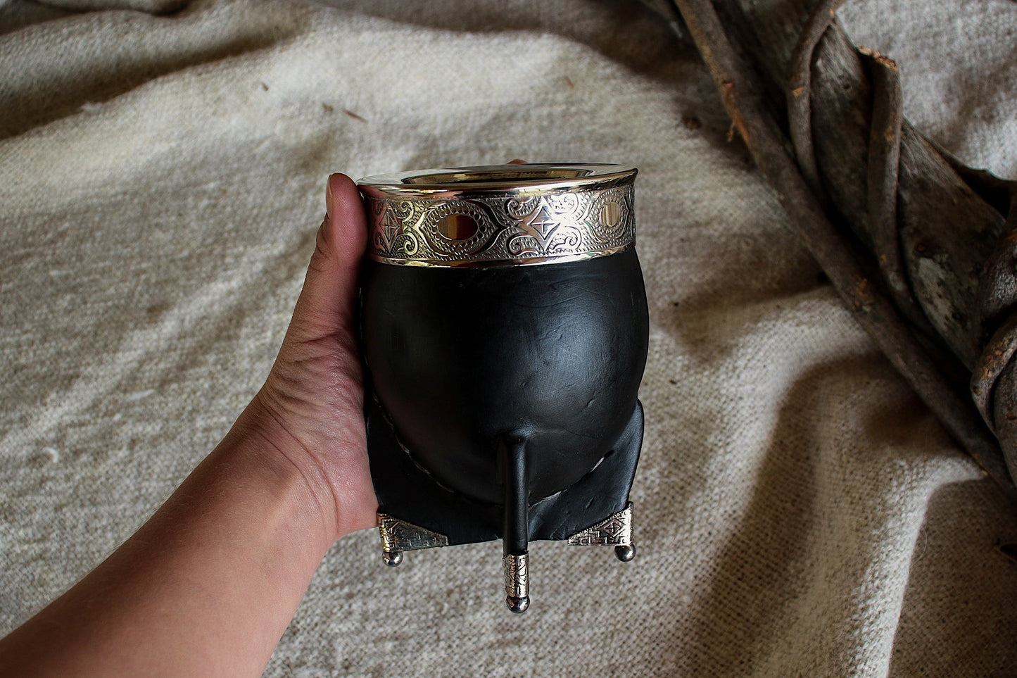 Imperial Cuero y Base de Alpaca con Bombilla