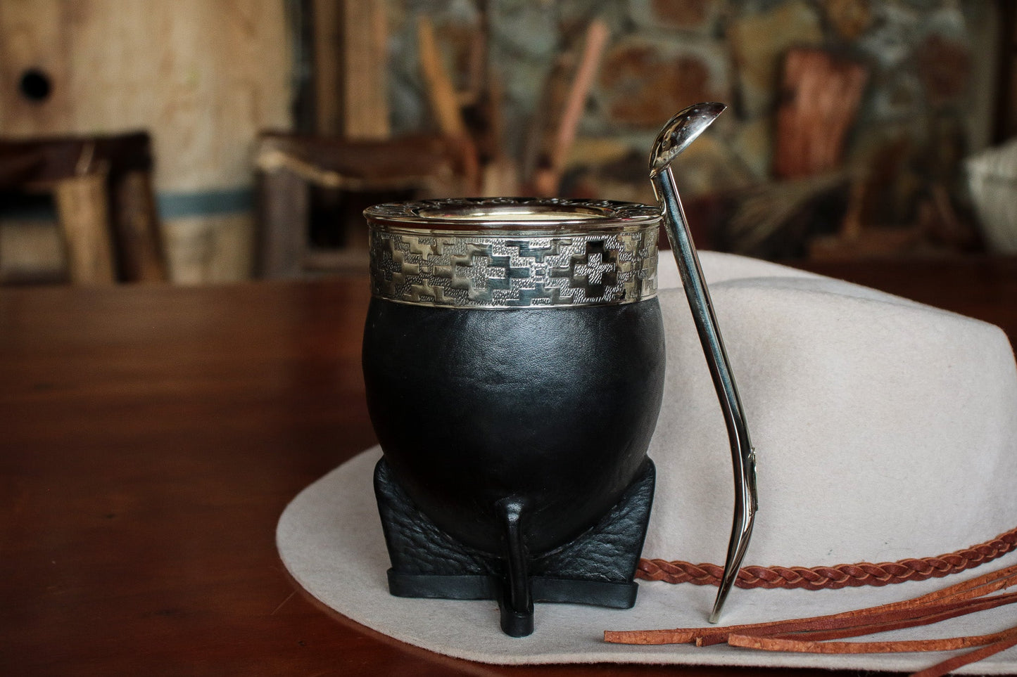Imperial Cuero y Alpaca con Bombilla