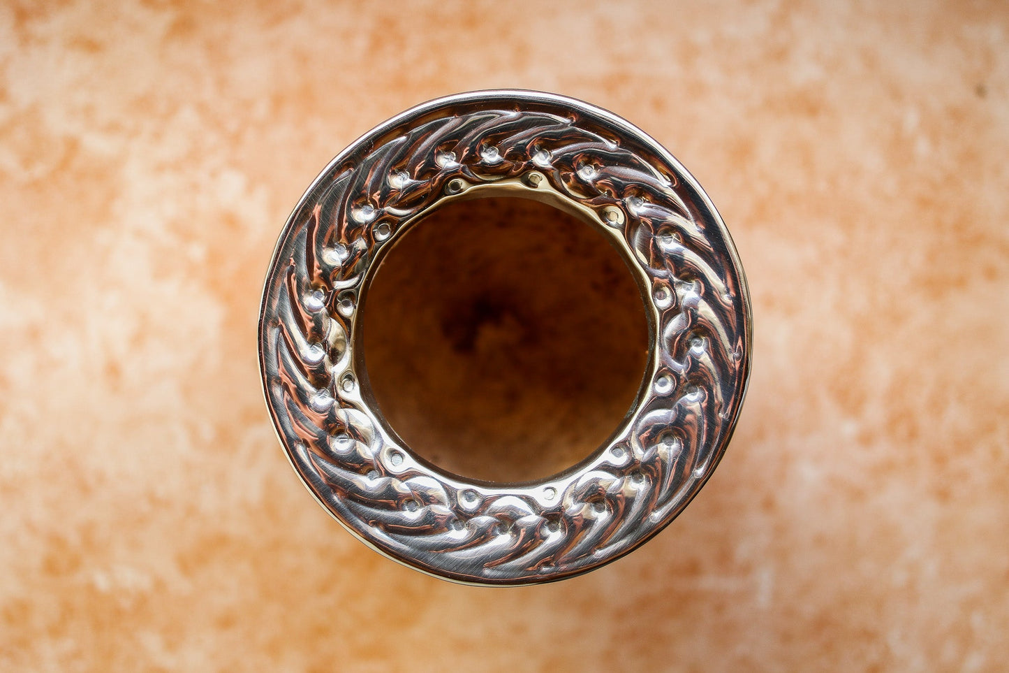 Imperial Cuero Repujado y Alpaca con Logo Bronce