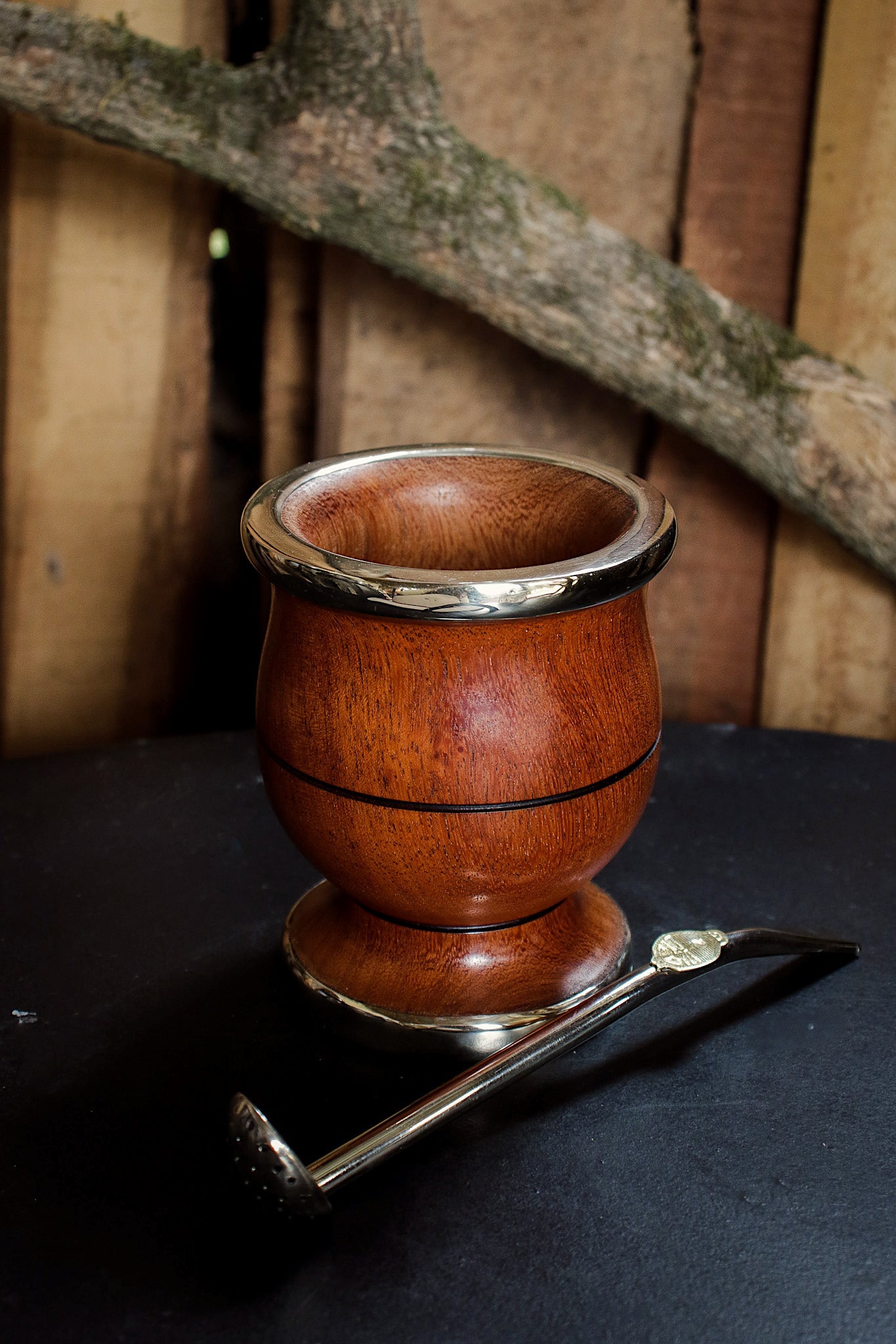 Mate de Algarrobo y Alpaca con Bombilla