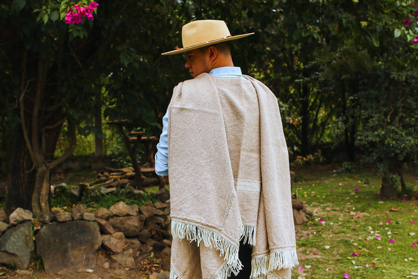 Poncho “San Carlo” de Hilos de Oveja