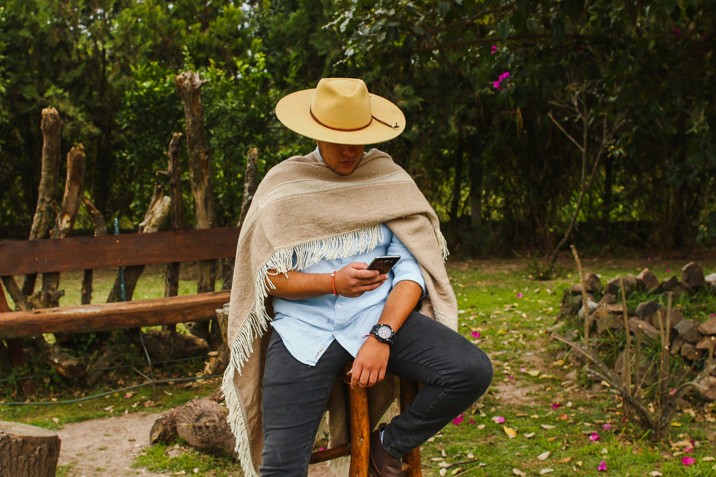 Poncho “San Carlo” de Hilos de Oveja
