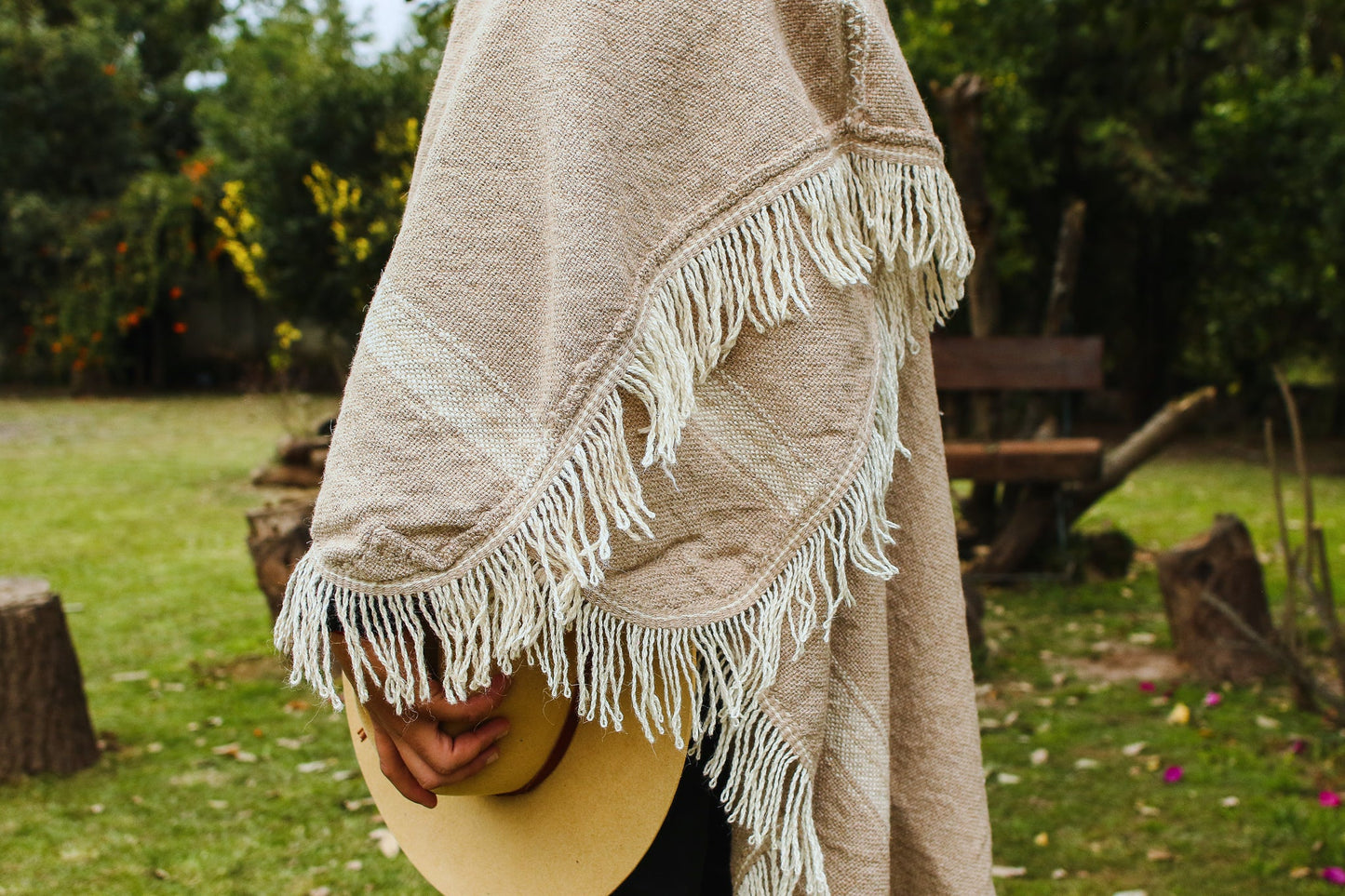 Poncho “San Carlo” de Hilos de Oveja