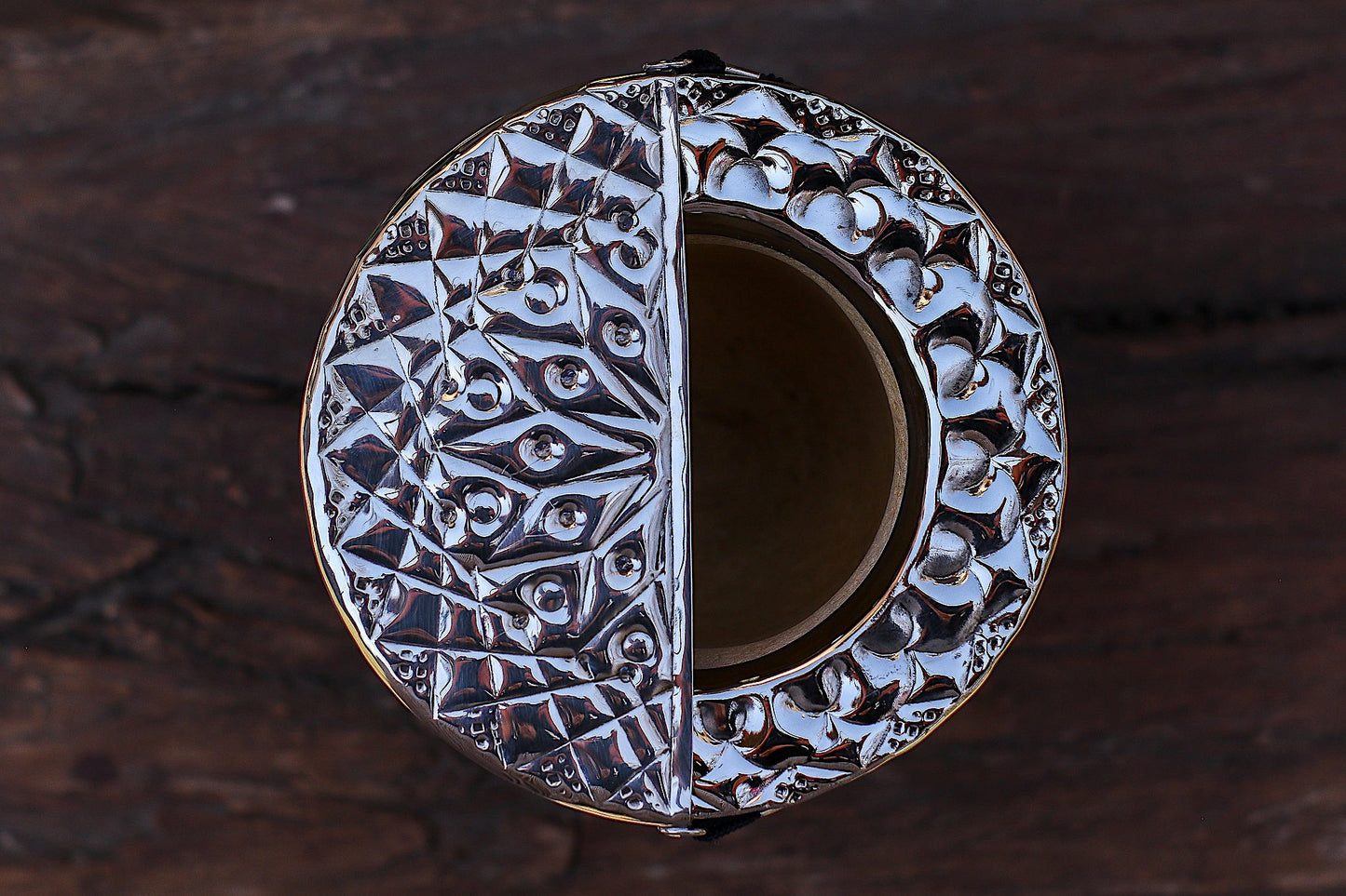 Imperial Cuero Repujado y Alpaca con Logo Bronce