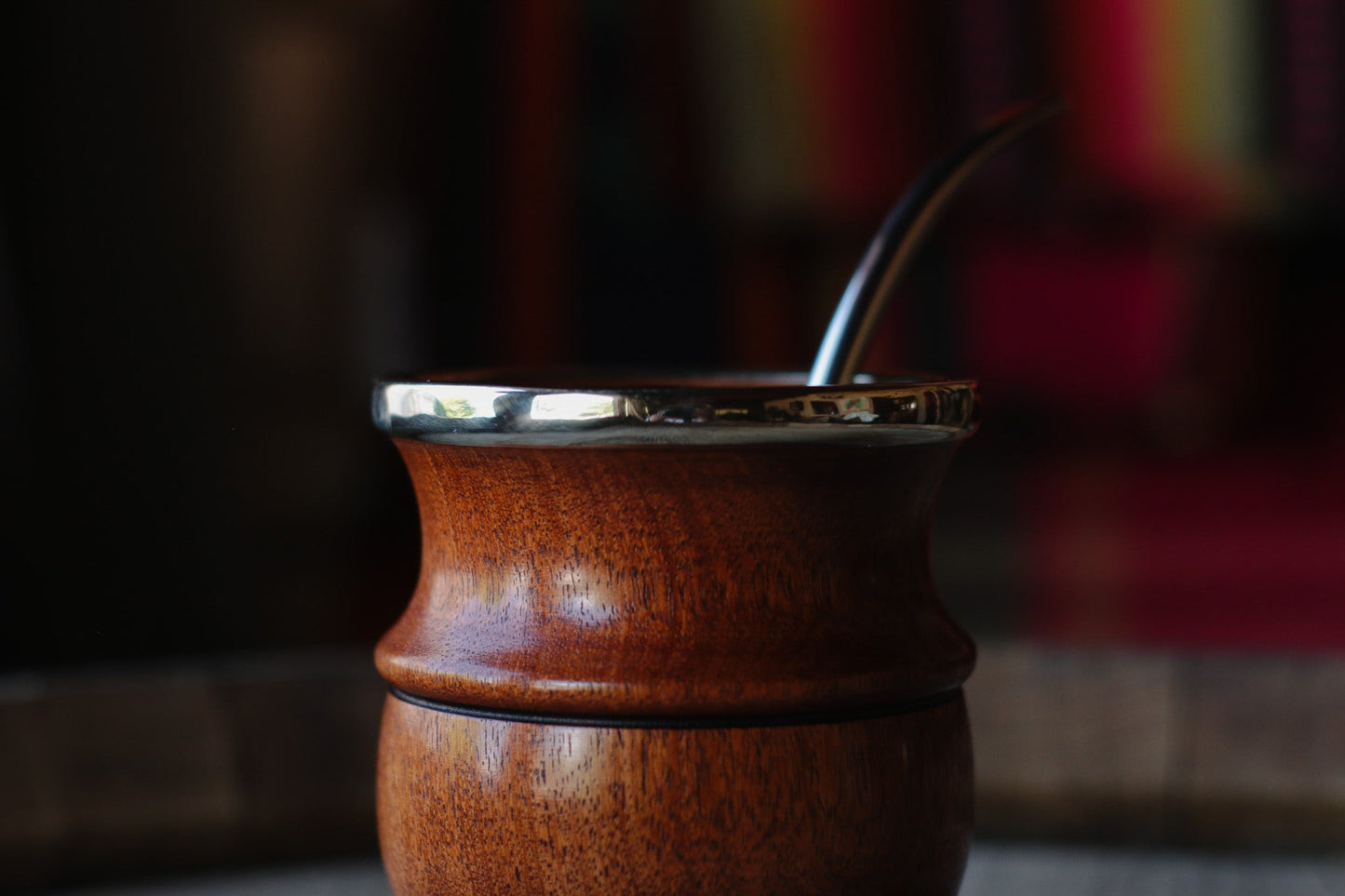 Mate de Algarrobo y Alpaca con Bombilla