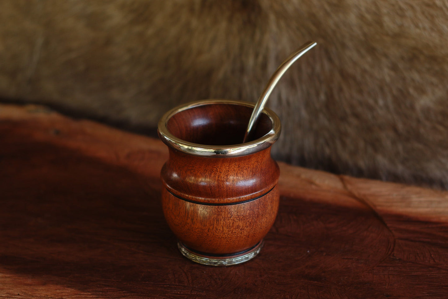 Mate de Algarrobo y Alpaca con Bombilla