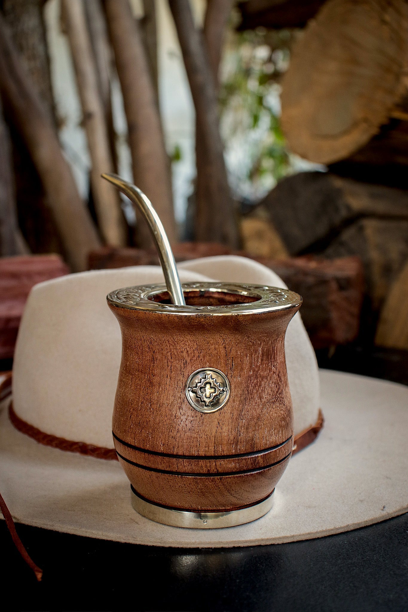 Mate de Algarrobo con Bombilla