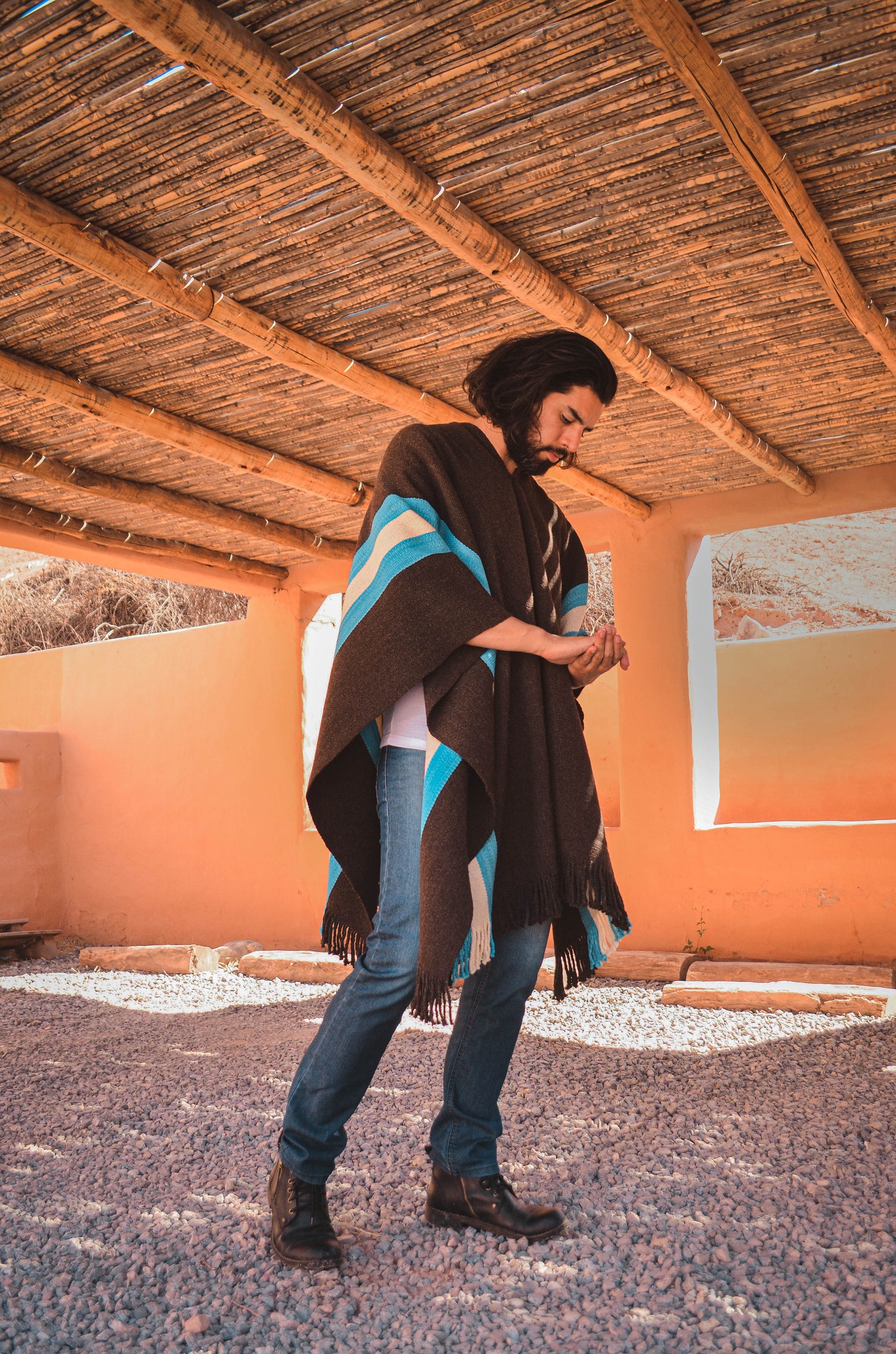 Poncho "Chacabuco" Telar Criollo