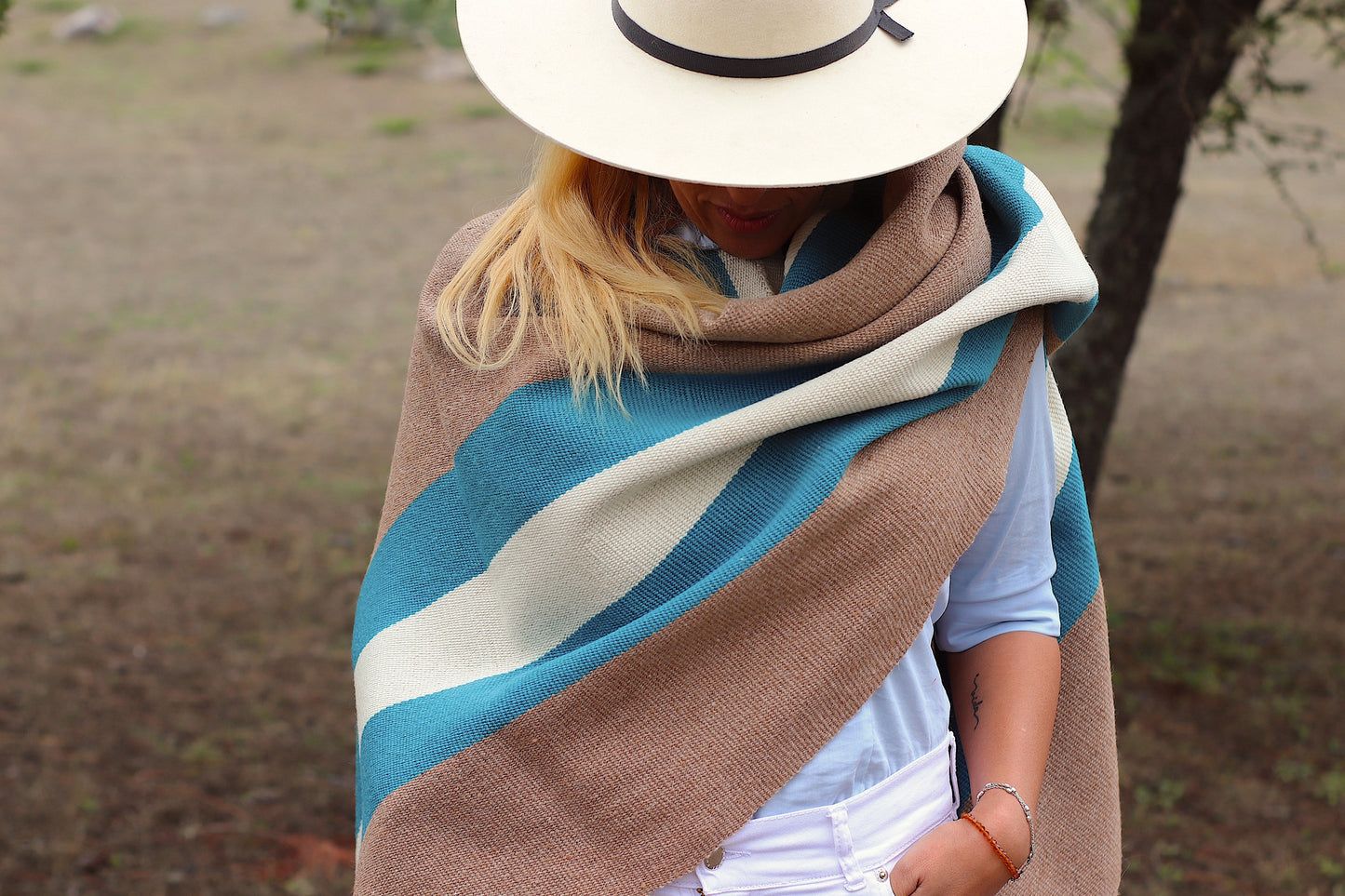 Poncho "Belgrano" Telar Criollo