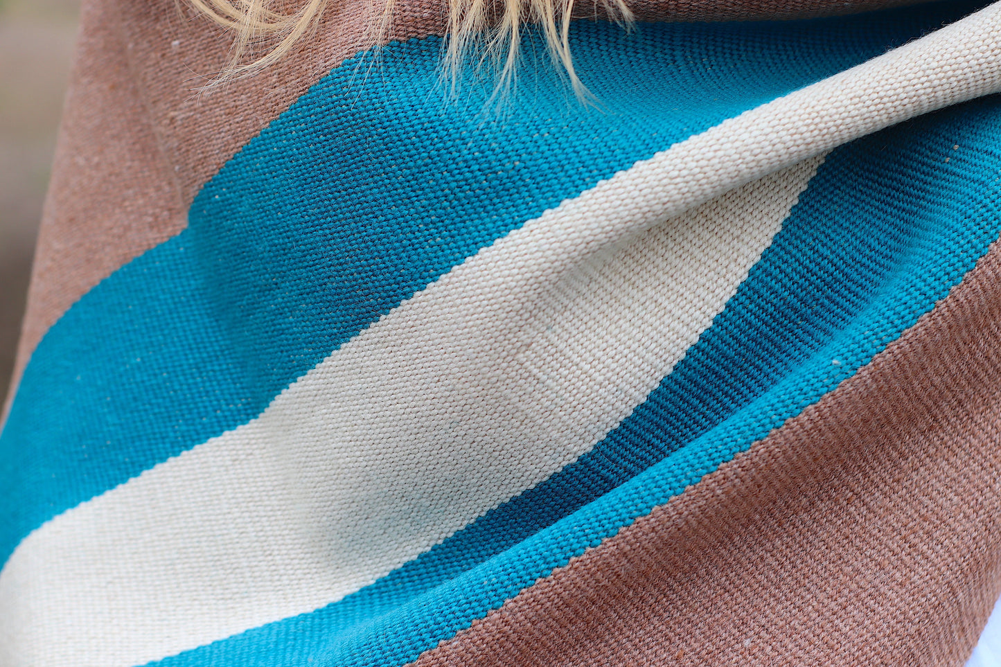 Poncho "Belgrano" Telar Criollo