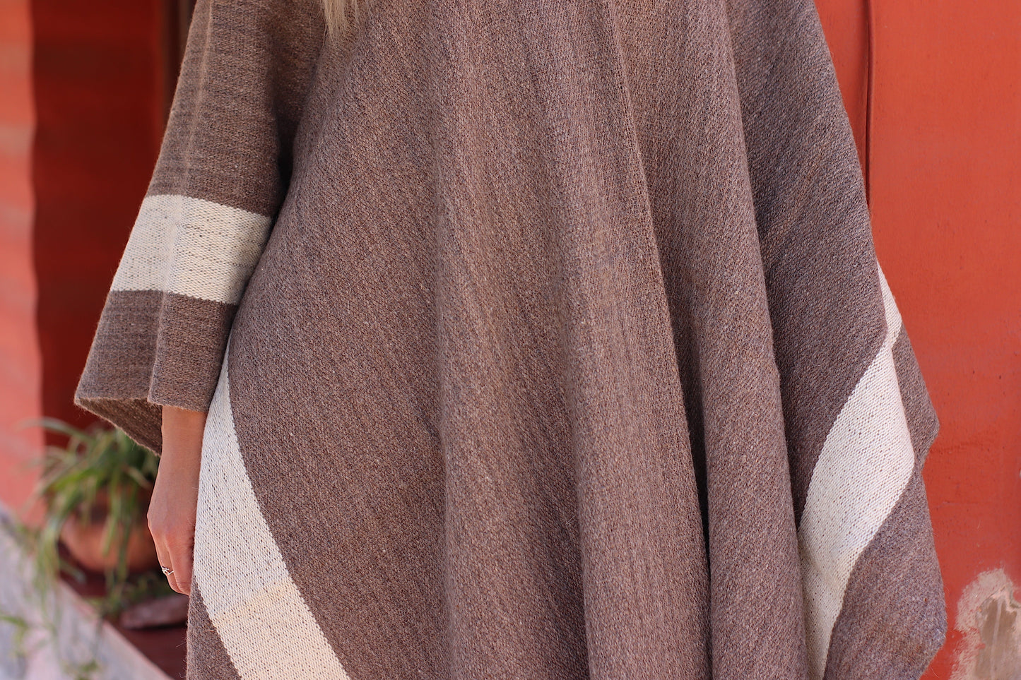 Poncho "Malargüe" de Llama Baby