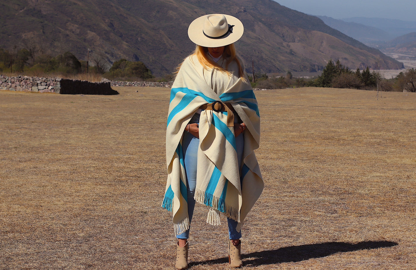 Poncho "San Martin" Telar Criollo