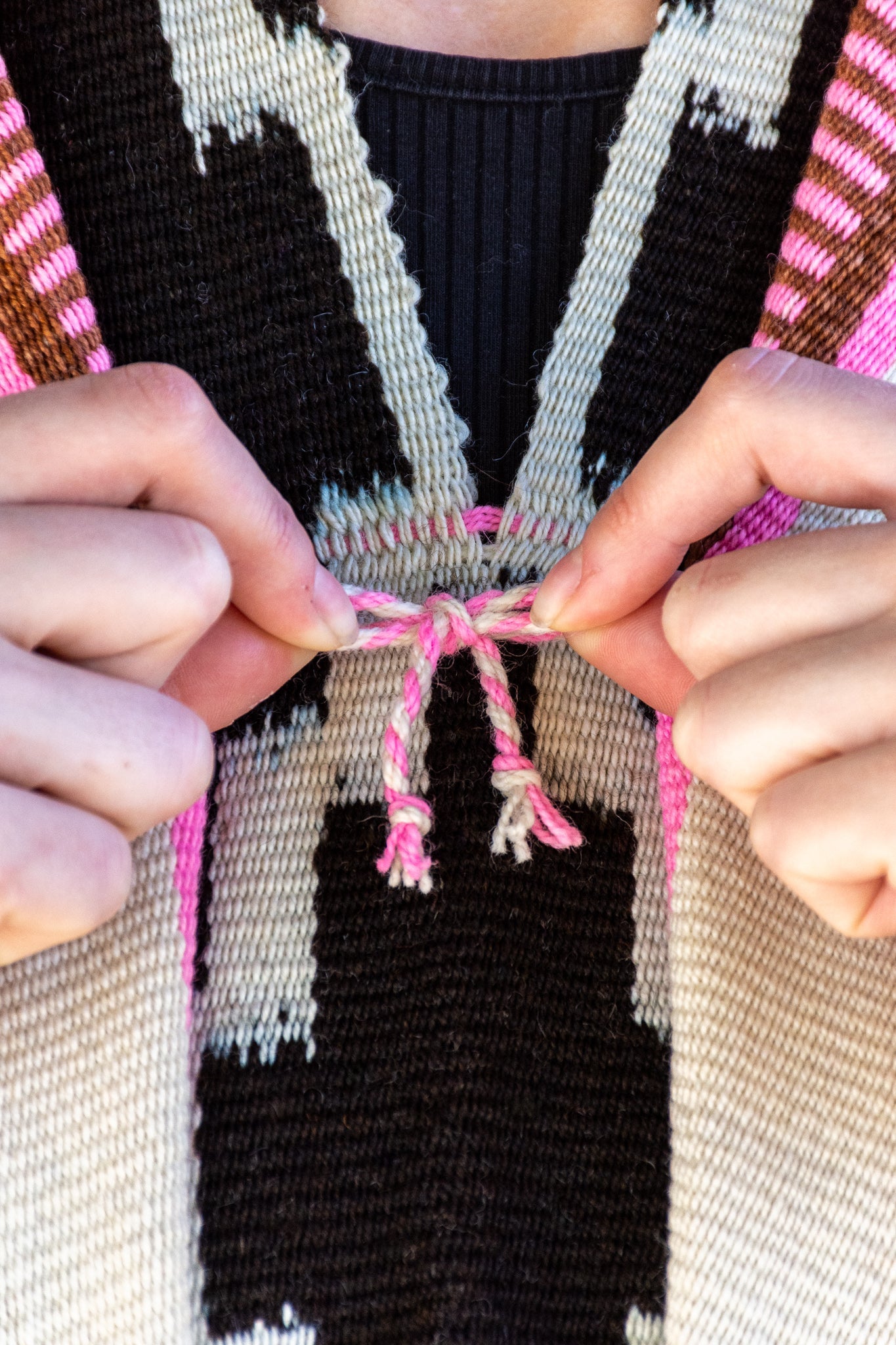 Poncho "Cayetana" Obra en Telar Criollo