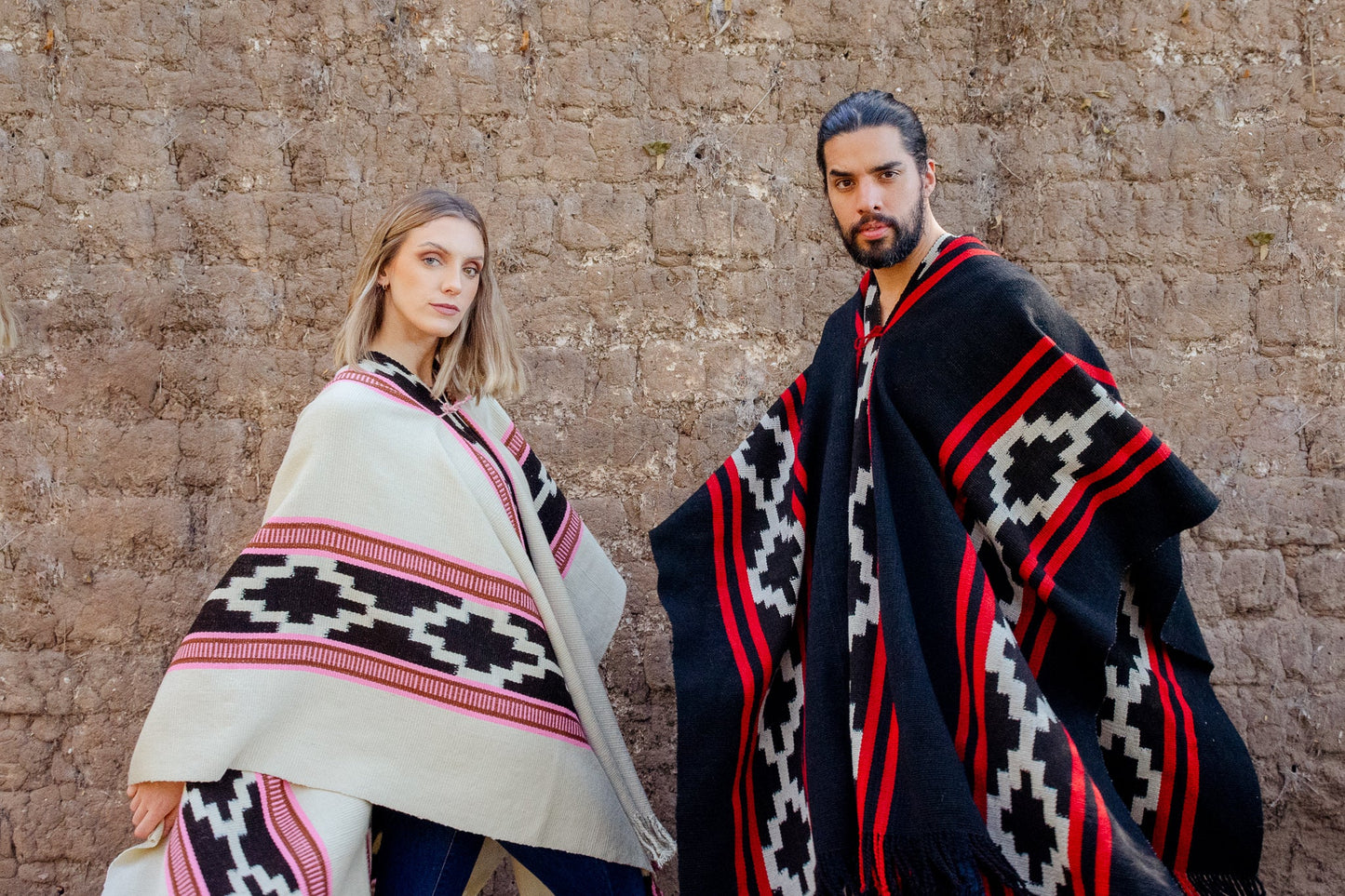 Poncho "Cayetana" Obra en Telar Criollo
