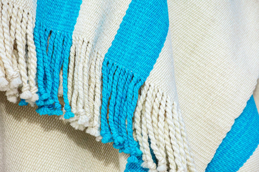 Poncho "Independencia" Obra en Telar Criollo