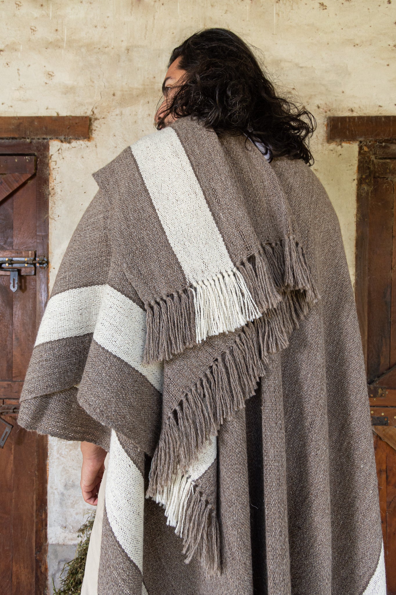 Poncho "Malargüe" Hilos de Llama