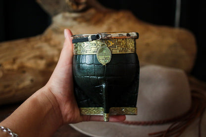 Imperial Cuero y Bronce con Escudo, Matepa y Bombilla