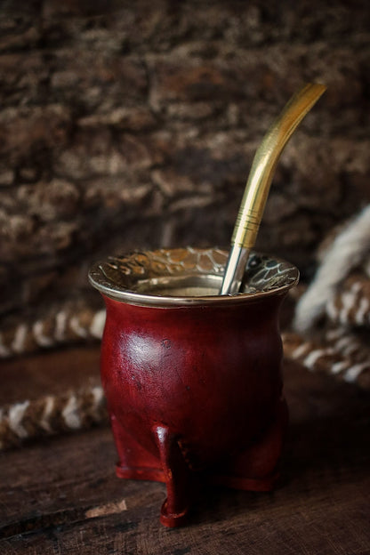 Mate de Cuero y Alpaca con Bombilla