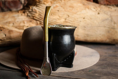 Mate de Cuero y Alpaca con Bombilla