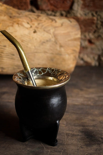 Mate de Cuero y Alpaca con Bombilla