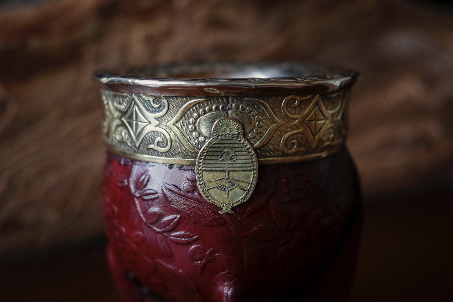 Imperial Cuero y Bronce con Escudo, Matepa y Bombilla