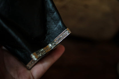 Imperial Cuero cincelado en Alpaca con Bombilla