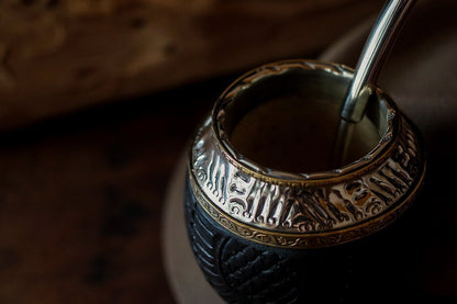 Mate de Cuero, Bronce y Alpaca con Bombillón