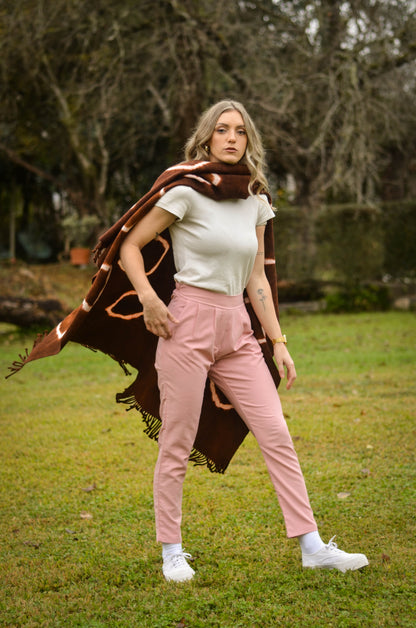 Poncho "Asturiana" Telar Criollo