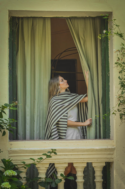 Poncho "Billinghurts" Lana de Oveja en Telar Criollo