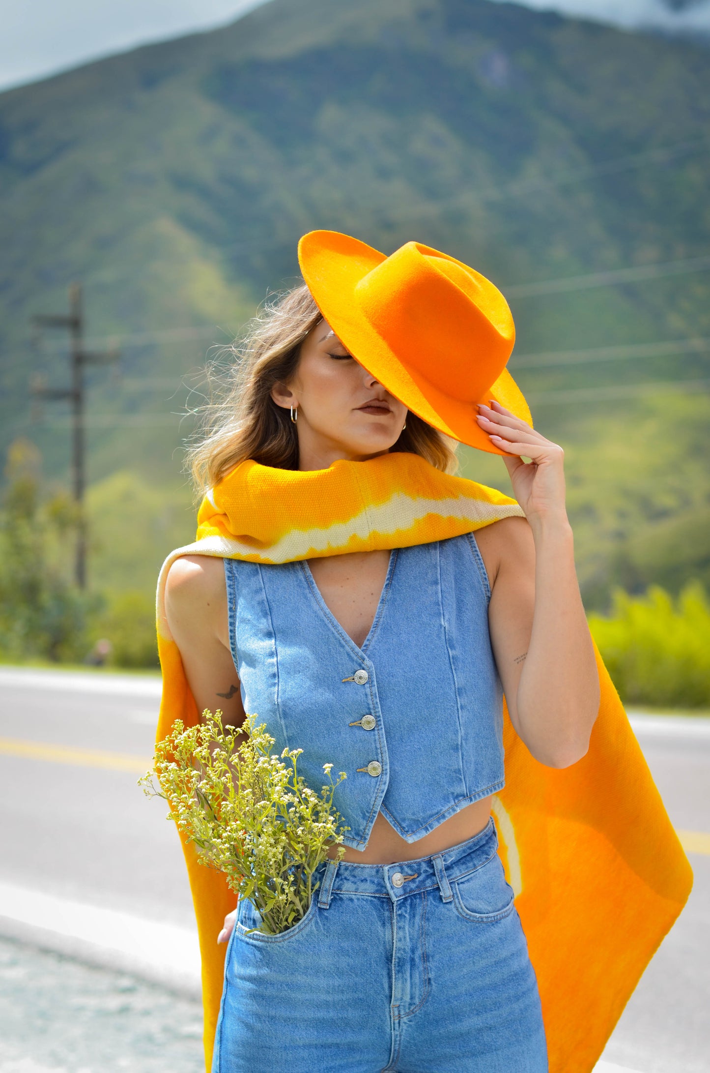 Poncho "Leloir" Telar Criollo