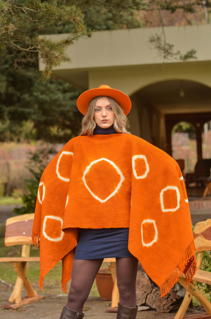 Poncho "Brandsen" Telar Criollo