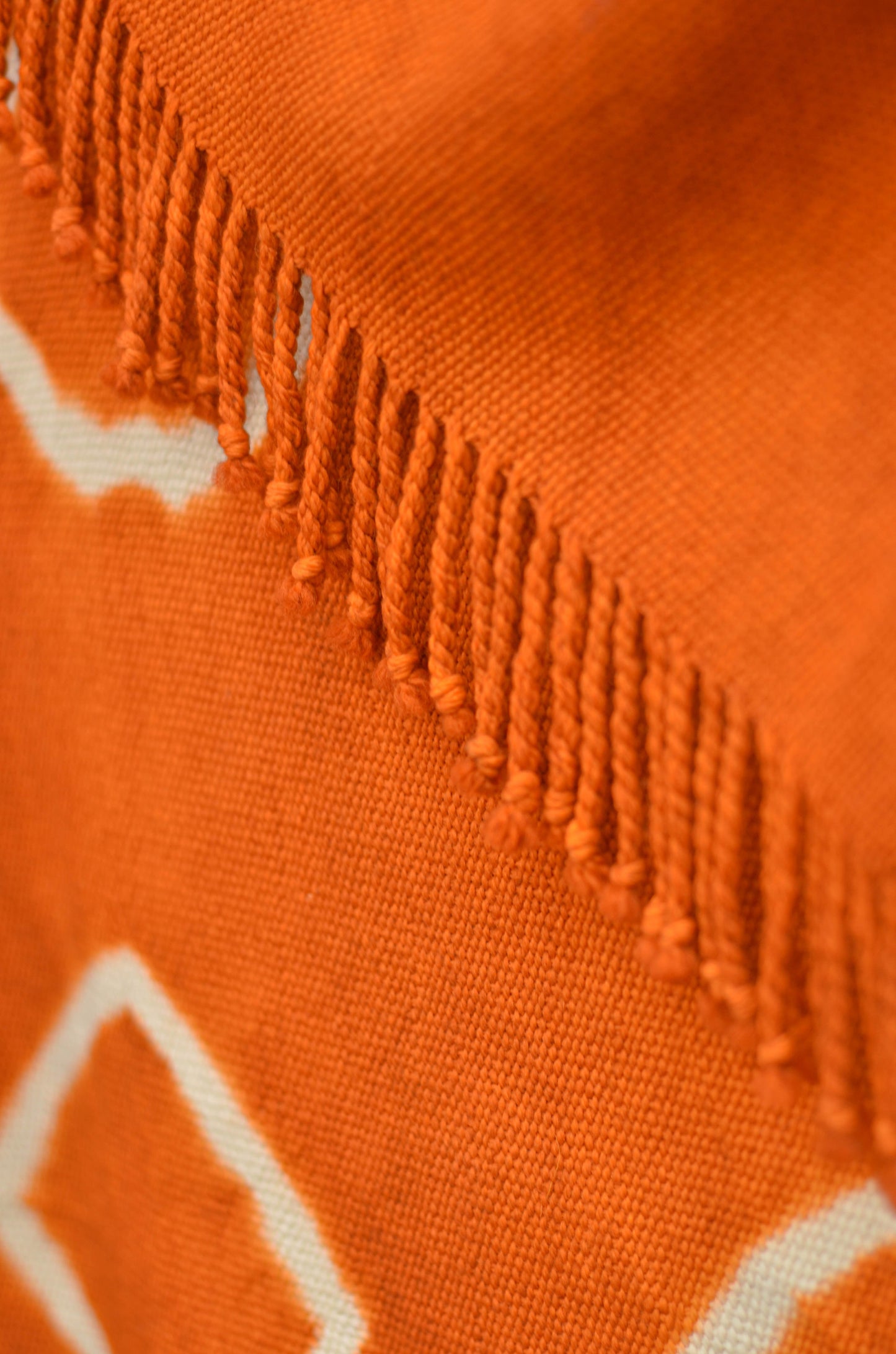 Poncho "Brandsen" Telar Criollo