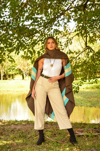 Poncho "Alvear" Telar Criollo