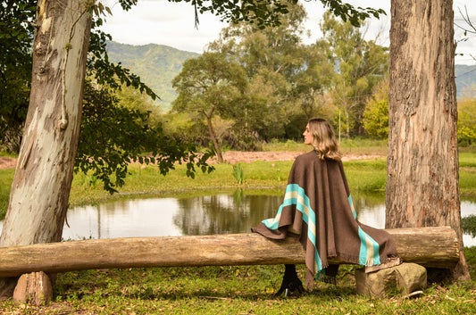 Poncho "Alvear" Telar Criollo