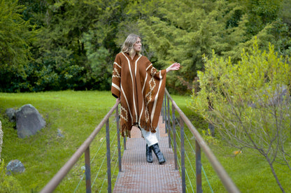 Poncho "Chacabuco" Obra en Telar Criollo
