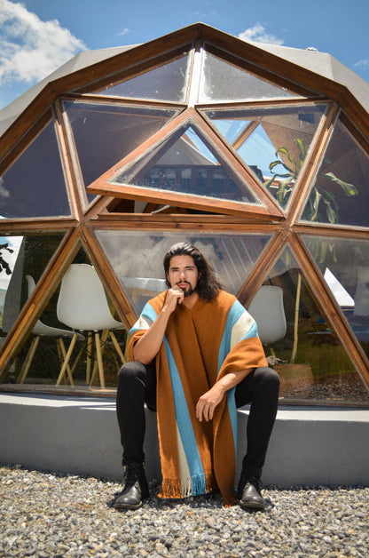 Poncho "Maipú" Telar Criollo