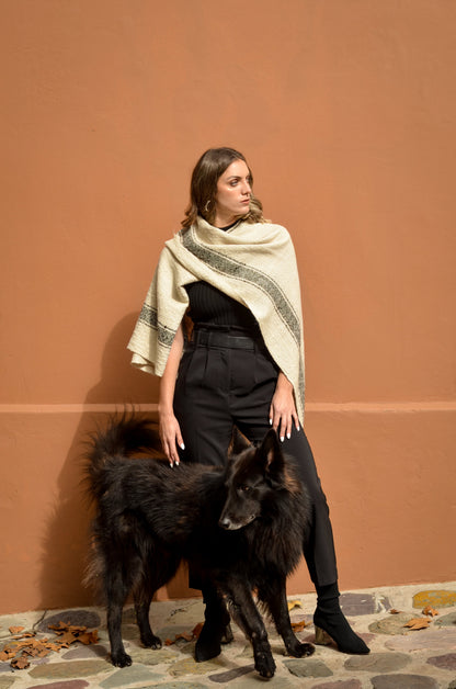 Poncho "Chaco" Hilos de Llama Baby