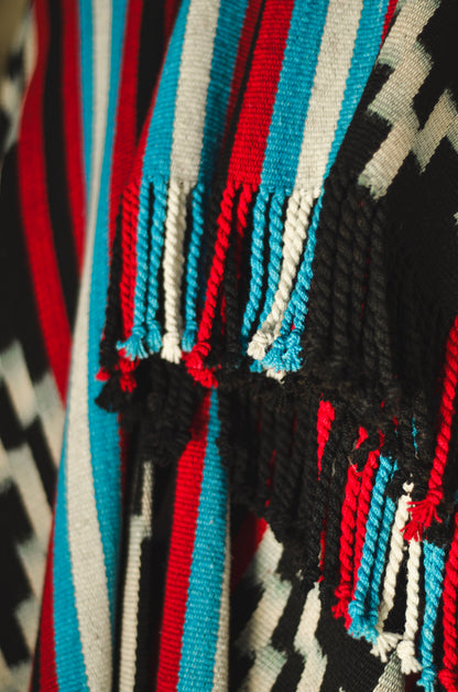 Poncho "Libertador" Obra en Telar Criollo