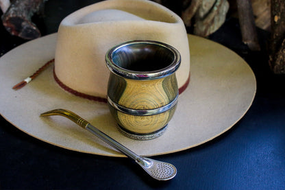 Mate de Palo Santo y Alpaca con Bombillon