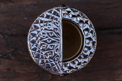 Imperial Cuero Repujado y Alpaca con Logo Bronce