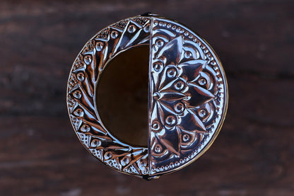 Imperial Cuero Repujado y Alpaca con Logo Bronce