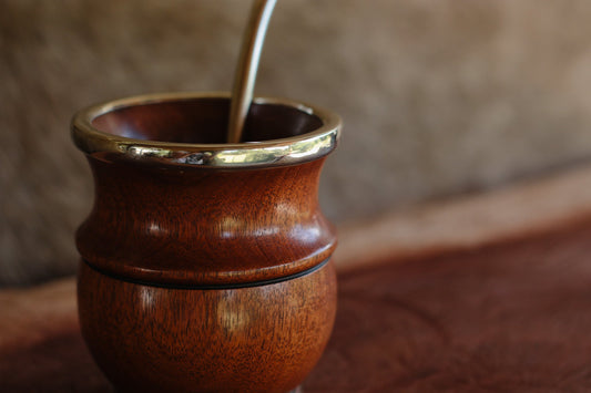 Mate de Algarrobo y Alpaca con Bombilla