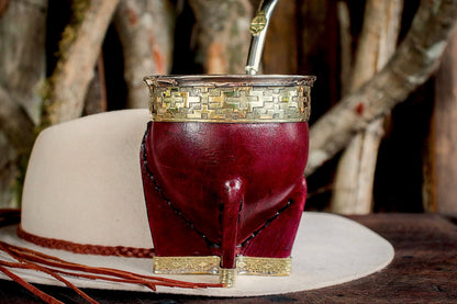 Imperial Cuero cincelado en Bronce con Bombilla