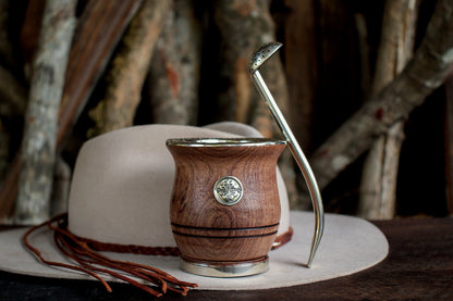 Mate de Algarrobo con Bombilla