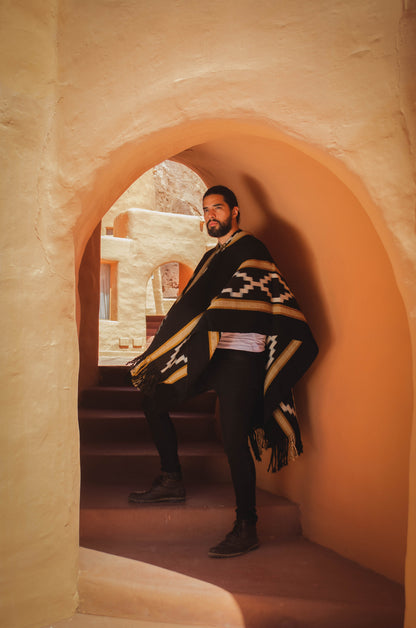 Poncho "Mitre" Obra en Telar Criollo
