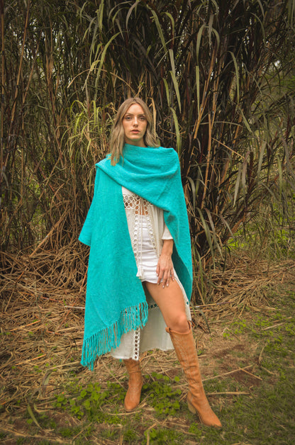 Ruana "Aymara" Hilos de Llama Baby